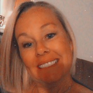 Meet your Posher, Joann